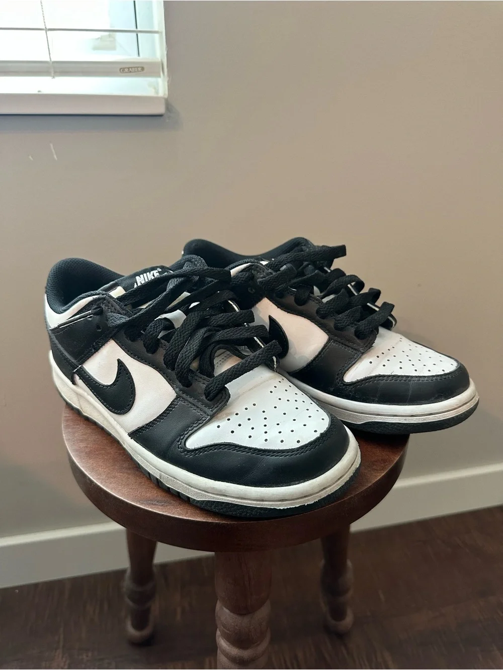 Nike Kids Black and White Low-Top Sneakers — Youth Court Style